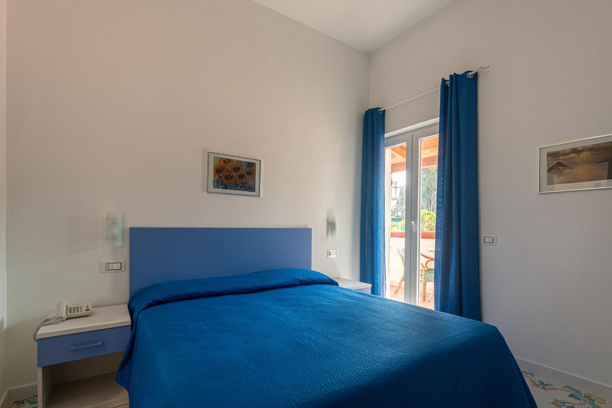 Hotel Villa Sirena Sant'Angelo  Экстерьер фото