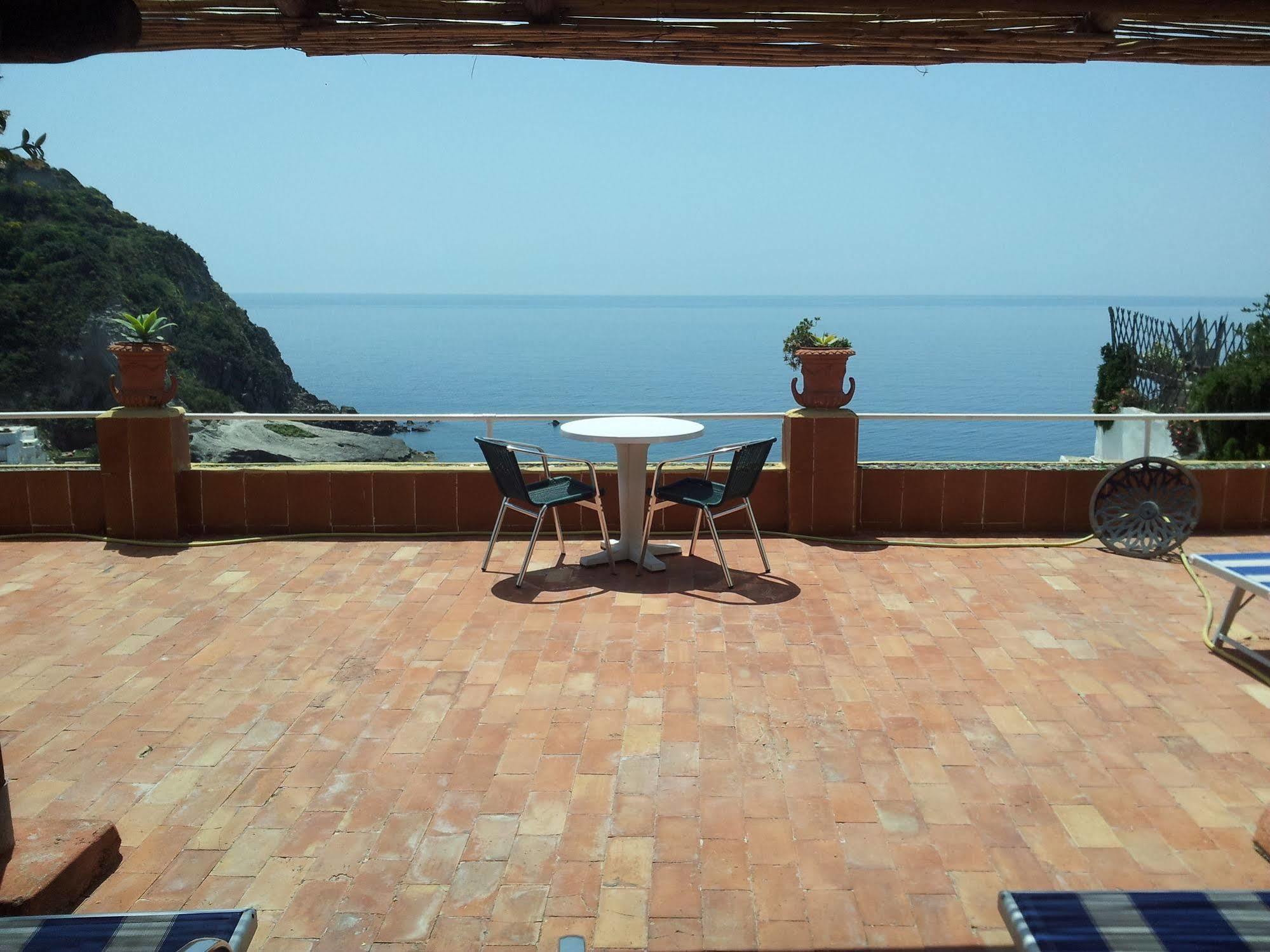 Hotel Villa Sirena Sant'Angelo  Экстерьер фото